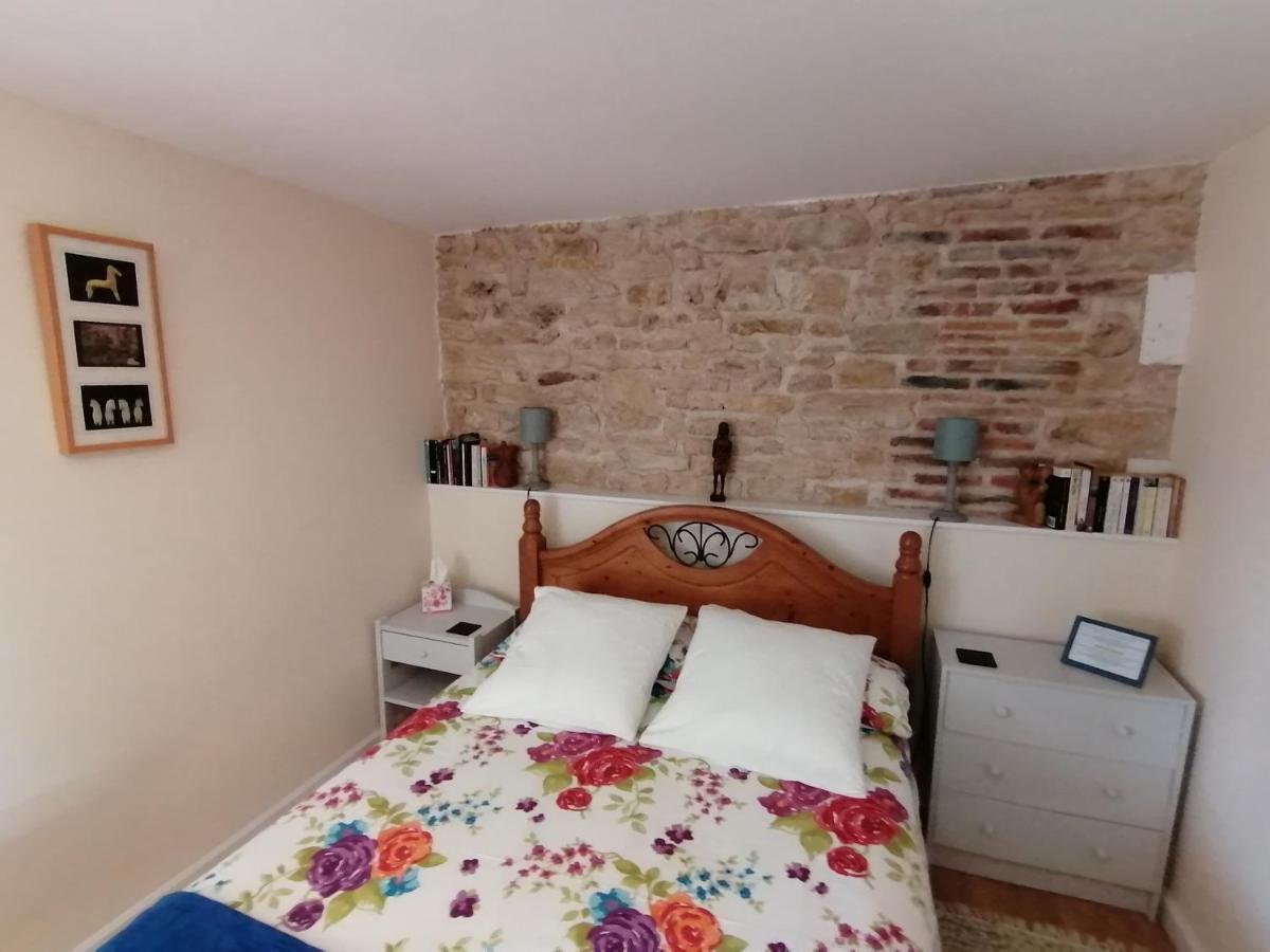 La Vieille Gorce - Chambres D'Hotes In The Vienne Asnois  エクステリア 写真